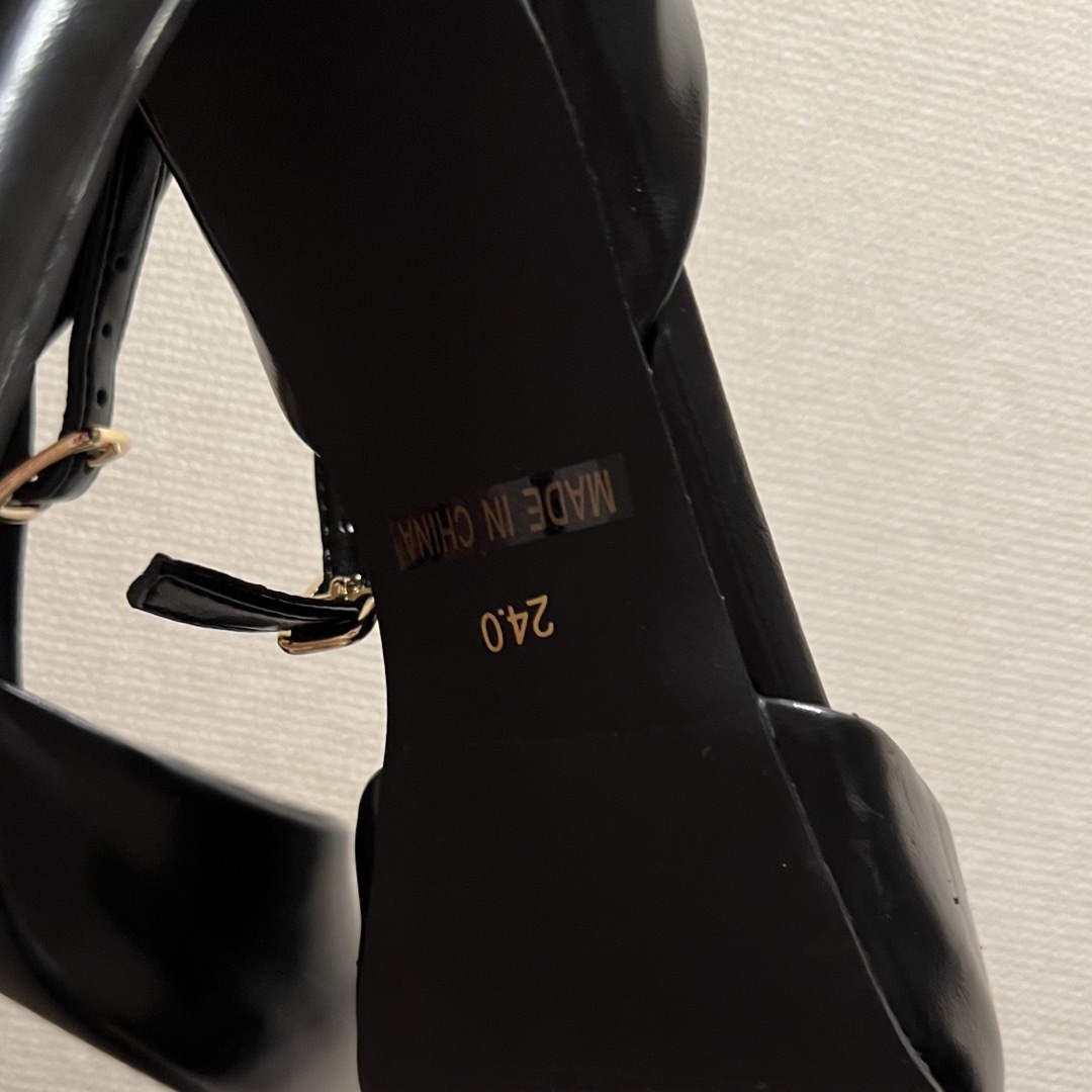 R&E(アールアンドイー)のR&E パンプス　美品 レディースの靴/シューズ(ハイヒール/パンプス)の商品写真