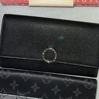 ブルガリ(BVLGARI)のブルガリ 長財布 30414 金具にもあまり傷なし リングで留める所にリング跡(長財布)