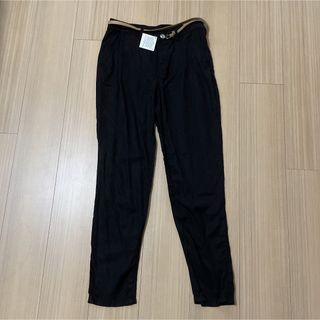 ザラ(ZARA)のZARA ベルト付きパンツ XS〜S(カジュアルパンツ)