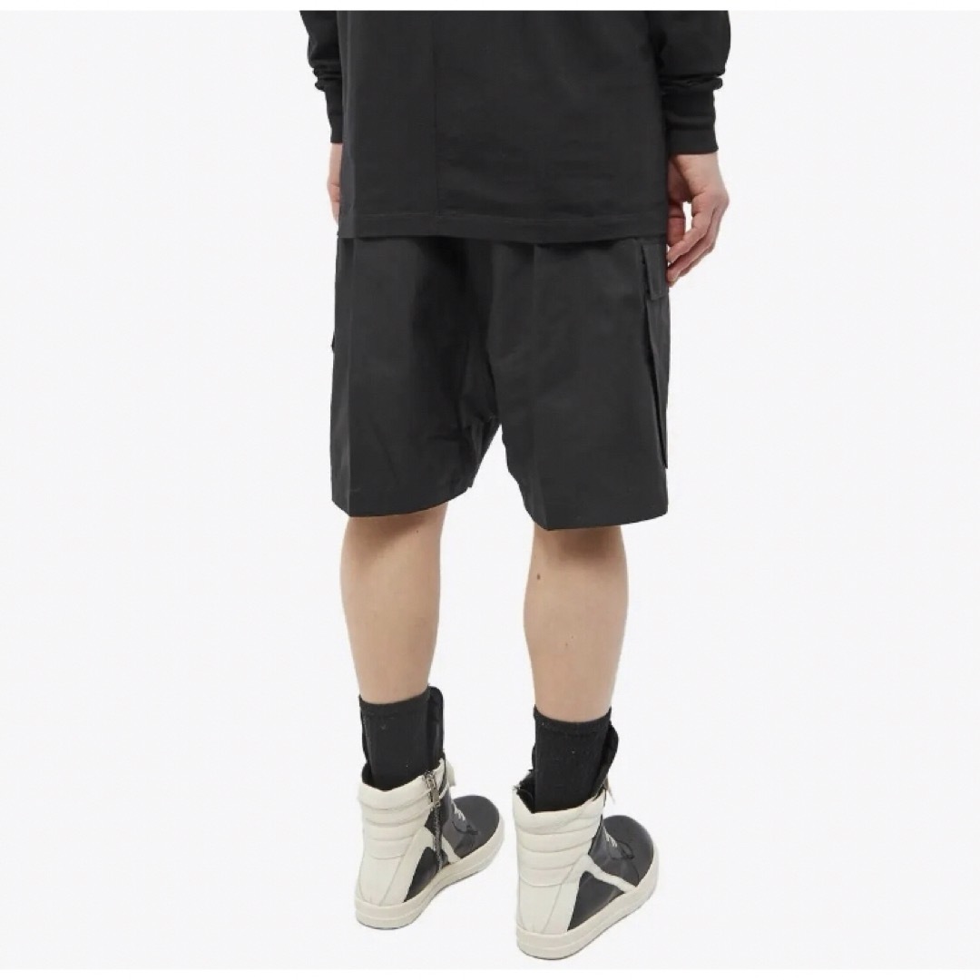 Rick Owens(リックオウエンス)の新品 リックオウエンス コットン リップストップ カーゴ ショート パンツ メンズのパンツ(ショートパンツ)の商品写真