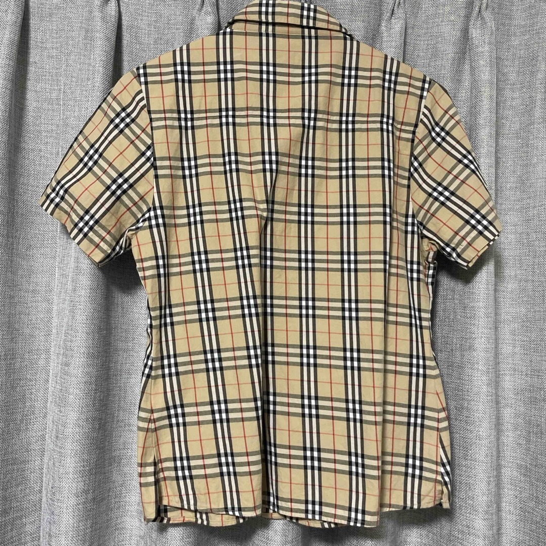 BURBERRY(バーバリー)のMサイズ●美品●ノバチェックシャツ レディースのトップス(Tシャツ(半袖/袖なし))の商品写真