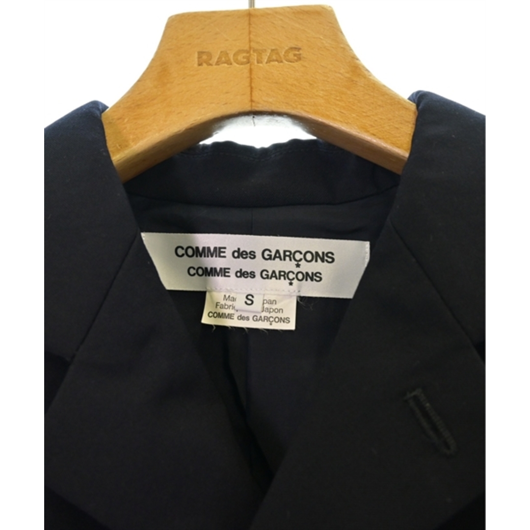 COMME des GARCONS COMME des GARCONS(コムデギャルソンコムデギャルソン)のCOMME des GARCONS COMME des GARCONS 【古着】【中古】 レディースのジャケット/アウター(その他)の商品写真