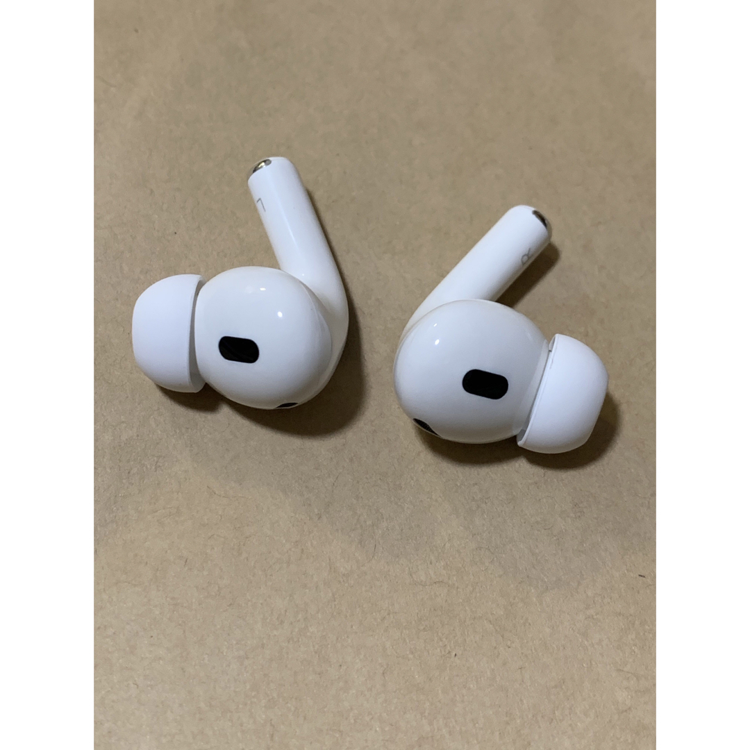 AirPods Pro 第2世代 USB-C☆(L)(R)右左セット_CC AirPods Pro 第2世代 USB-C☆(L)(R)右左セット_CC