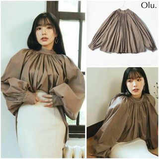 【美品】Olu. オルドット ボリュームギャザーブラウス(シャツ/ブラウス(長袖/七分))