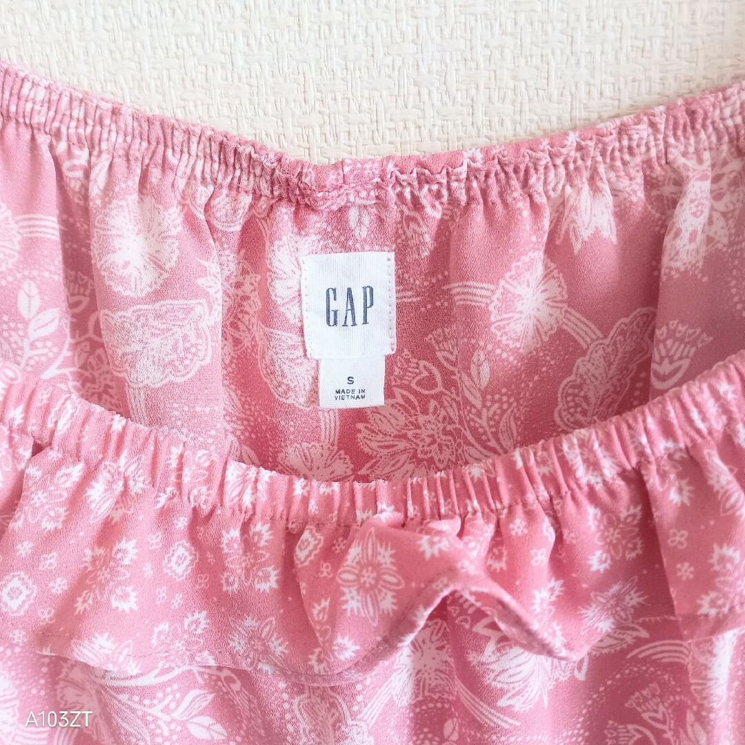 GAP(ギャップ)のレディース　トップス　Sサイズ レディースのトップス(シャツ/ブラウス(半袖/袖なし))の商品写真