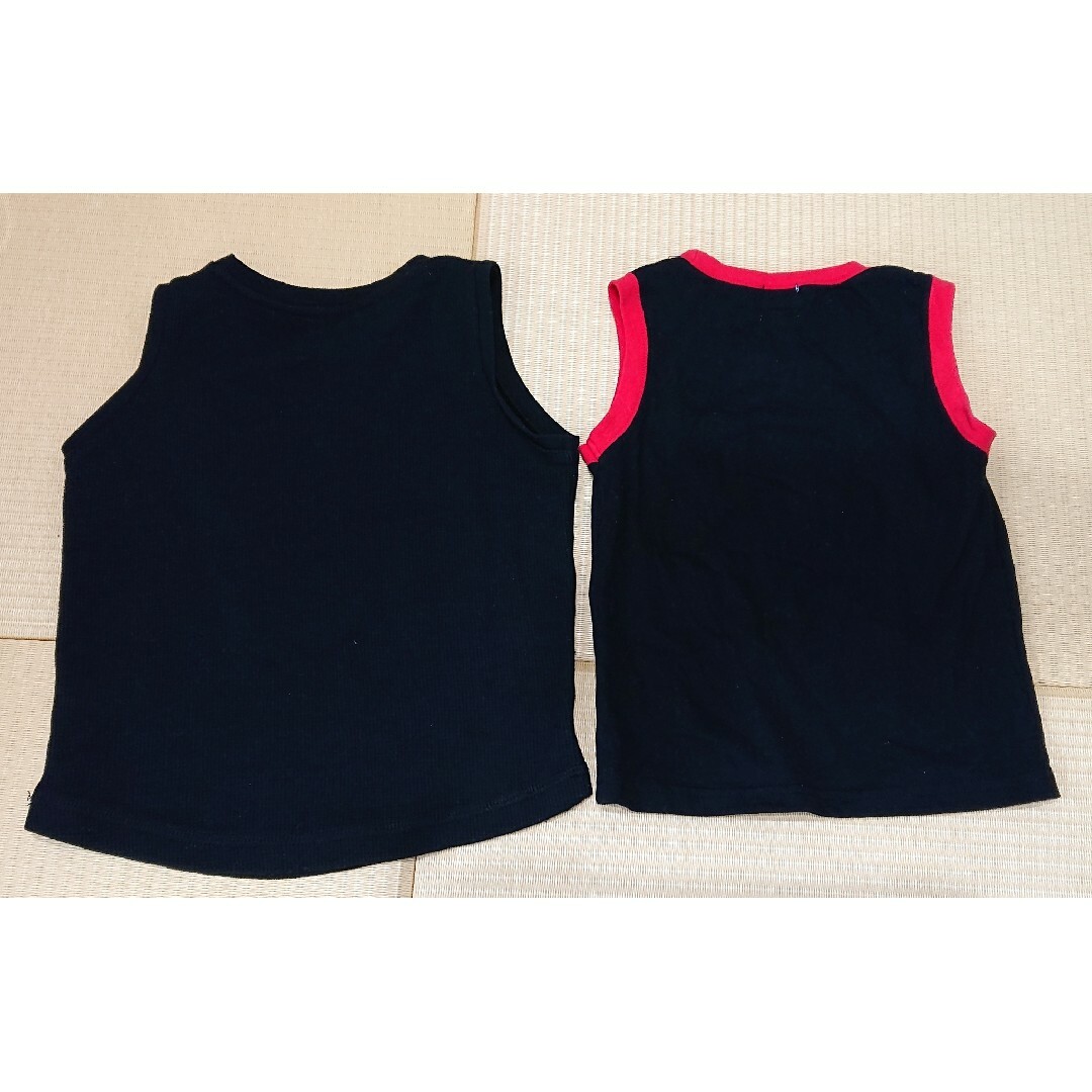 タンクトップ 2枚セット 90 キッズ/ベビー/マタニティのキッズ服男の子用(90cm~)(Tシャツ/カットソー)の商品写真