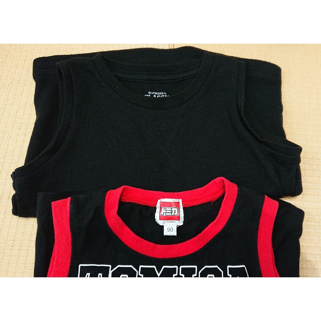 タンクトップ 2枚セット 90 キッズ/ベビー/マタニティのキッズ服男の子用(90cm~)(Tシャツ/カットソー)の商品写真