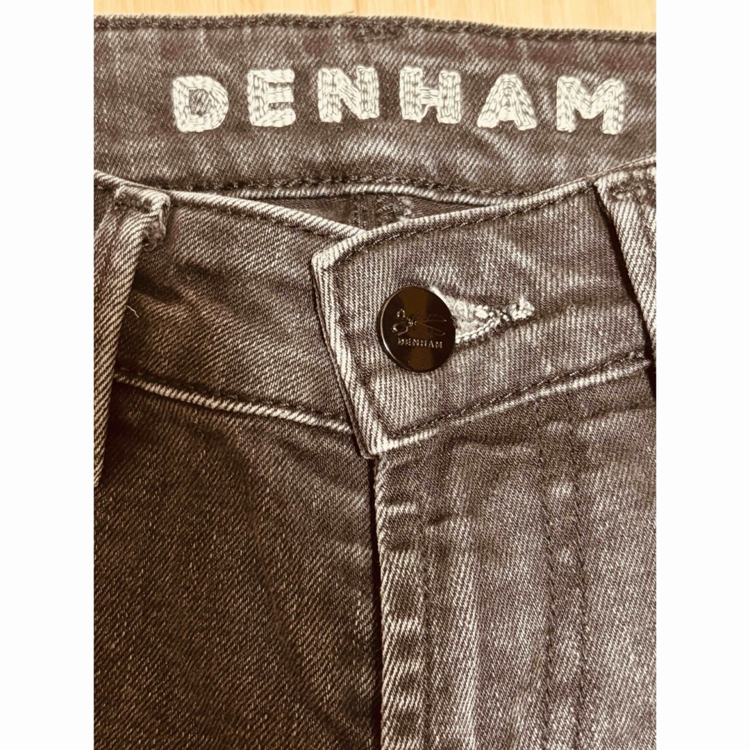 DENHAM(デンハム)のDENHAMデンハム　ジーパン　パンツ　デニム　w22 モンロー　ブラック メンズのパンツ(デニム/ジーンズ)の商品写真