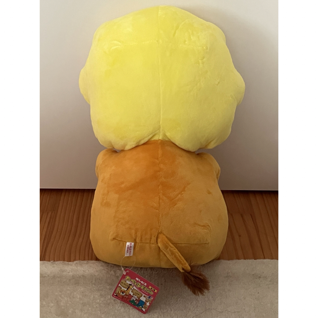 新品非売品☆ たべっ子どうぶつビスケットもぐもぐ　BIG lion  エンタメ/ホビーのおもちゃ/ぬいぐるみ(ぬいぐるみ)の商品写真