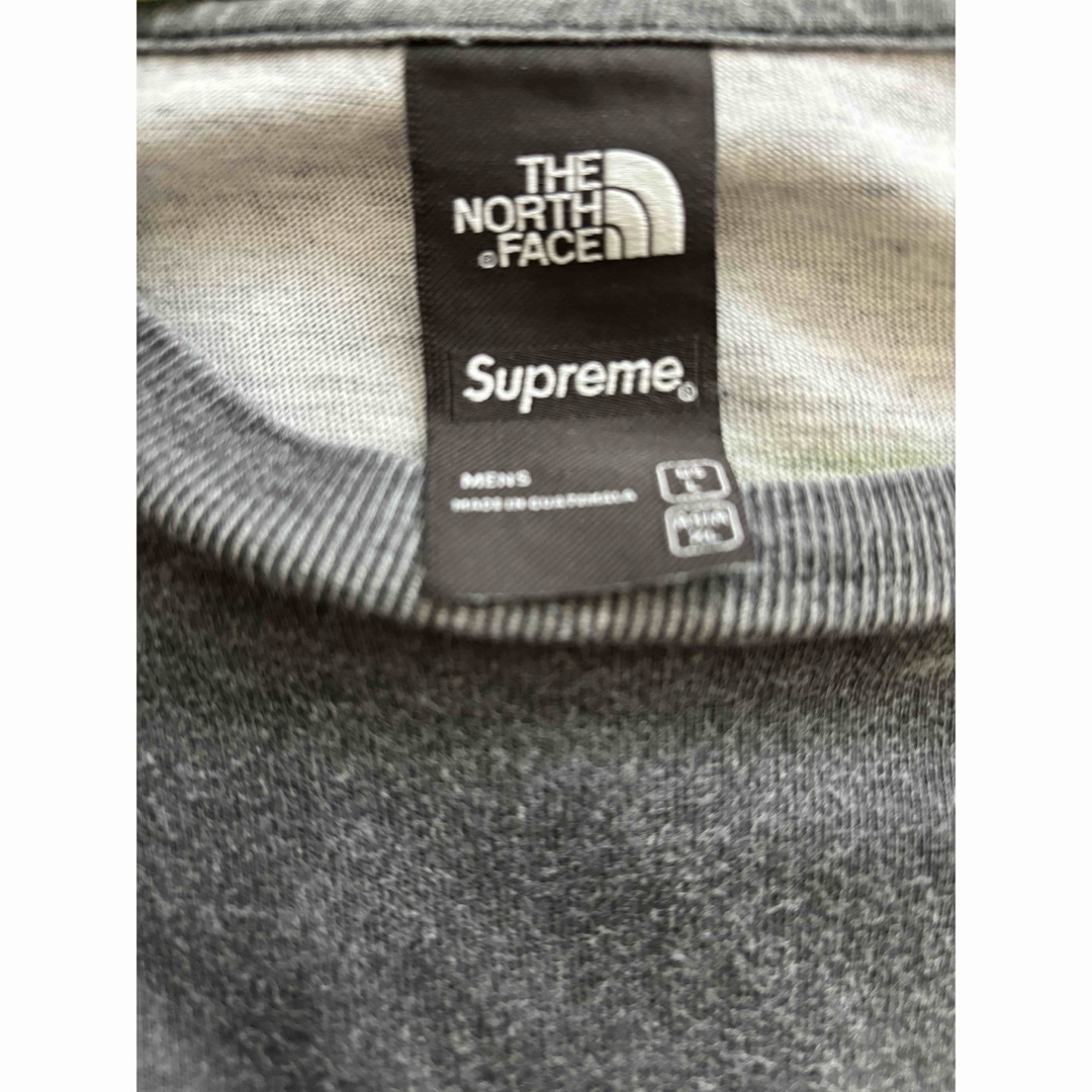 Supreme(シュプリーム)のSupreme / The North Face Pigment Printed レディースのトップス(Tシャツ(長袖/七分))の商品写真