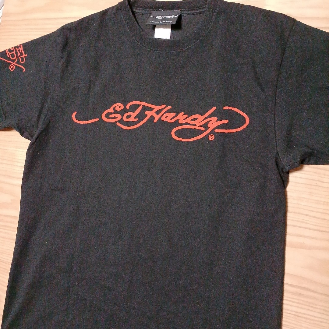 Ed Hardy(エドハーディー)の【即日発送】美品。エド・ハーディー プリントS/Sカットソー メンズのトップス(Tシャツ/カットソー(半袖/袖なし))の商品写真