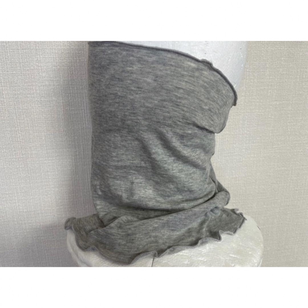 超柔らか綿100%天竺編みロングタイプペールグレーシングル手作りネックウォーマー レディースのファッション小物(ネックウォーマー)の商品写真