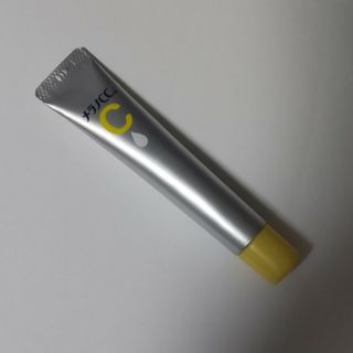 ロートセイヤク(ロート製薬)のメラノCC 薬用しみ集中対策美容液 20mL(美容液)