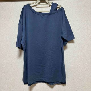 Tシャツ　オフショル