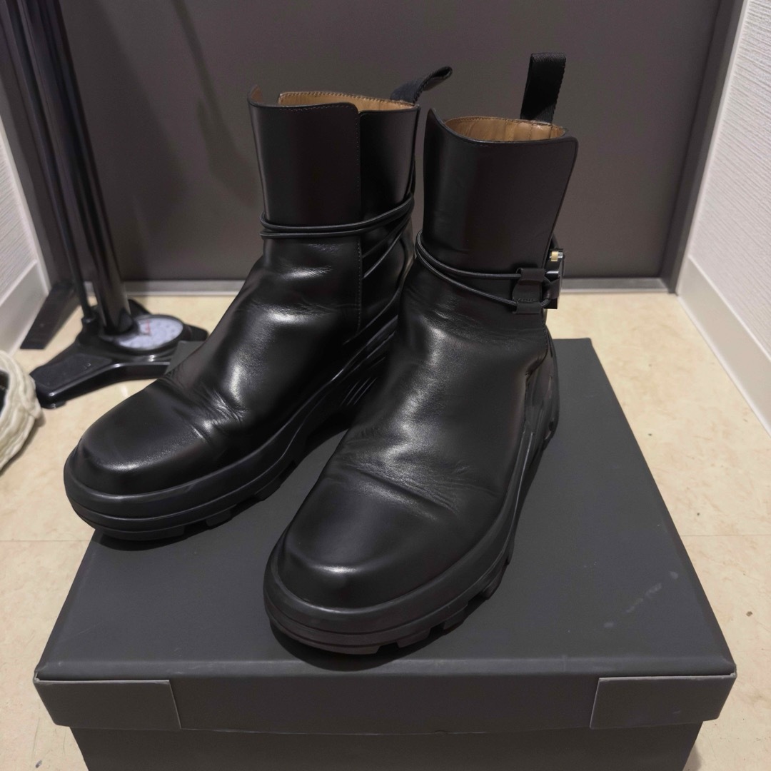 GIVENCHY(ジバンシィ)のALYX BUCKLE CHELSEA BOOT メンズの靴/シューズ(ブーツ)の商品写真