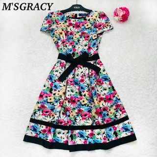 エムズグレイシー(M'S GRACY)の【極美品】　M'S GRACY  現行タグ　グログランリボン　花柄　ワンピース(ひざ丈ワンピース)