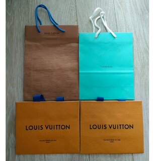 ルイヴィトン(LOUIS VUITTON)のブランド　紙袋　まとめ売り　4枚(ショップ袋)