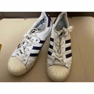 アディダス(adidas)のadidas レディース　スニーカー　23.5cm(スニーカー)