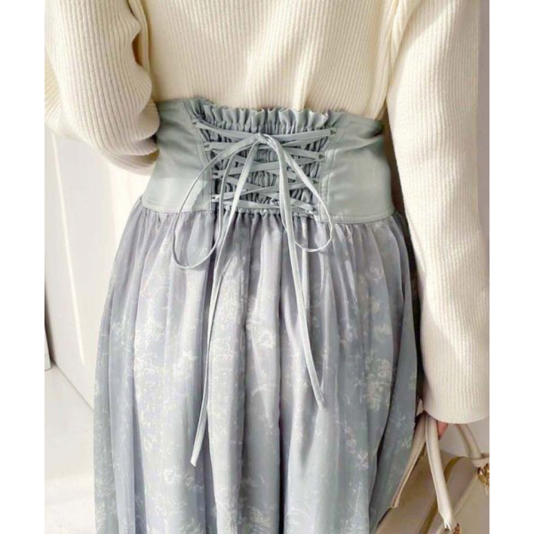 新品✨タグ付き♪定価8250円　エレガント💖ロングスカート 　大特価‼️ レディースのスカート(ロングスカート)の商品写真