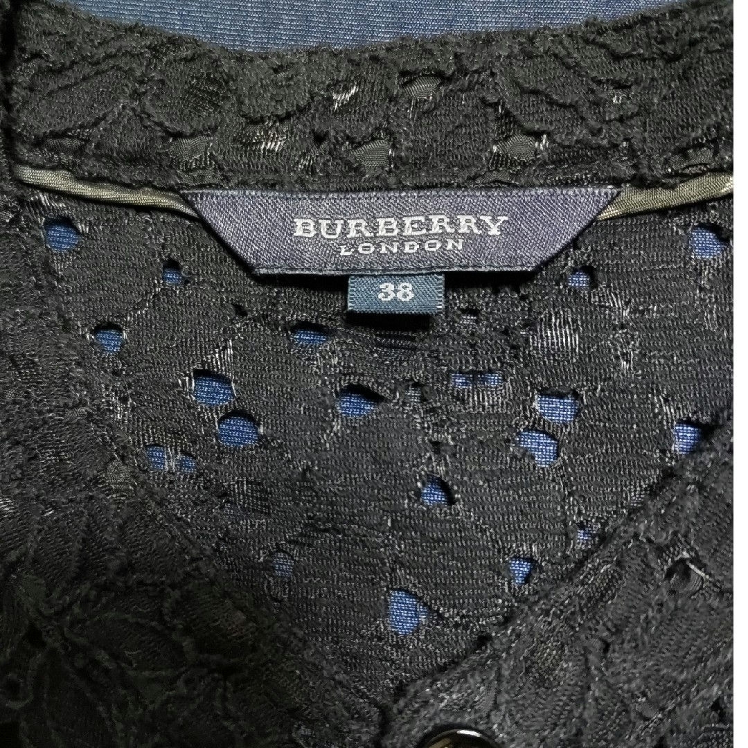 BURBERRY(バーバリー)のBURBERRY　総レース　ブラウス レディースのトップス(シャツ/ブラウス(半袖/袖なし))の商品写真