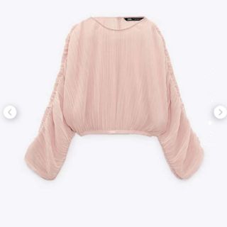 ザラ(ZARA)のシャーリングショート丈トップス(ZARA)(シャツ/ブラウス(長袖/七分))