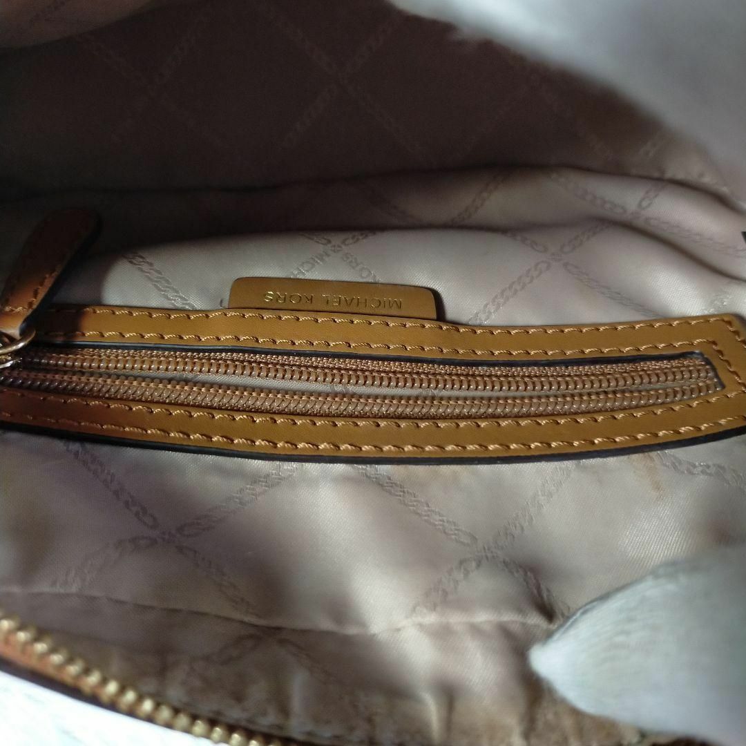 Michael Kors(マイケルコース)の【MICHAEL KORS】マイケルコース　ミニショルダーバッグ　✨美品✨ レディースのバッグ(ショルダーバッグ)の商品写真
