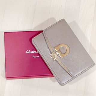 サルヴァトーレフェラガモ(Salvatore Ferragamo)のフェラガモ　キーケース(キーケース)