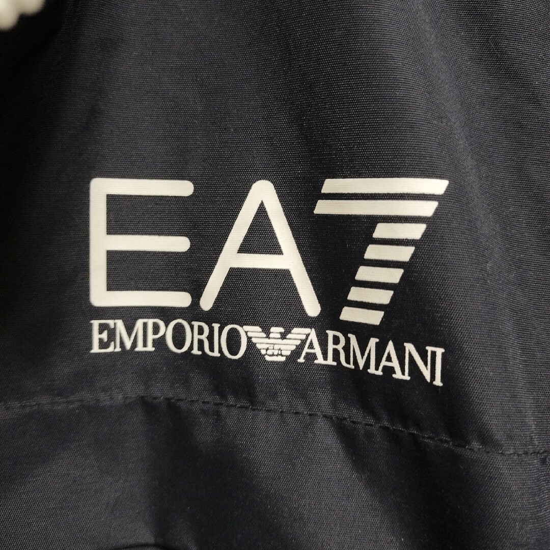 Emporio Armani(エンポリオアルマーニ)のエンポリオアルマーニ ナイロンベスト ネイビー 未使用 メンズのトップス(ベスト)の商品写真