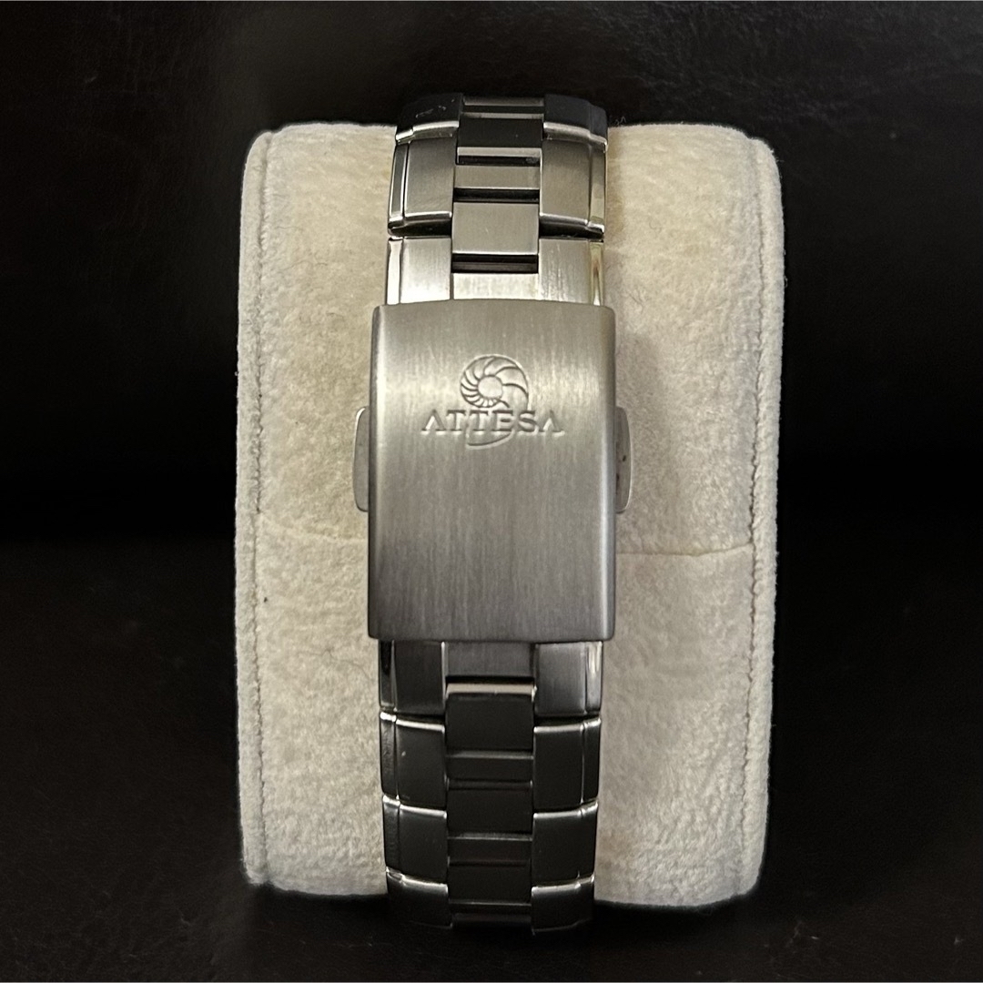 CITIZEN(シチズン)の極美品 シチズン アテッサ 電波ソーラー エコドライブ アイボリー メンズ メンズの時計(腕時計(アナログ))の商品写真