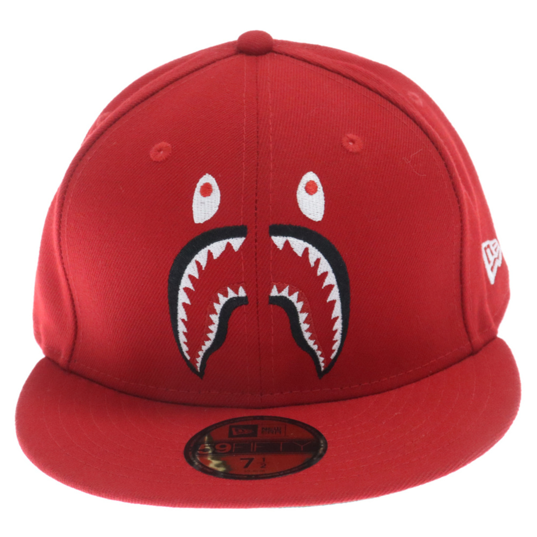 NEW ERA(ニューエラー)のNEW ERA ニューエラ ×A BATHING APE 59FIFTY SHARK BASEBALL CAP アベイシング エイプ シャーク ベースボール キャップ 帽子 レッド メンズの帽子(キャップ)の商品写真