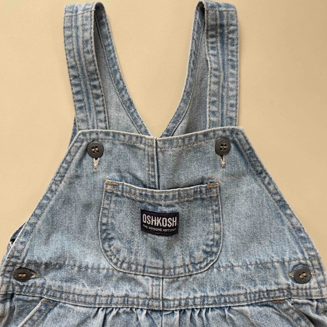 OshKosh(オシュコシュ)のOSHKOSH  ショートオーバーオール　サイズ24M キッズ/ベビー/マタニティのキッズ服男の子用(90cm~)(その他)の商品写真