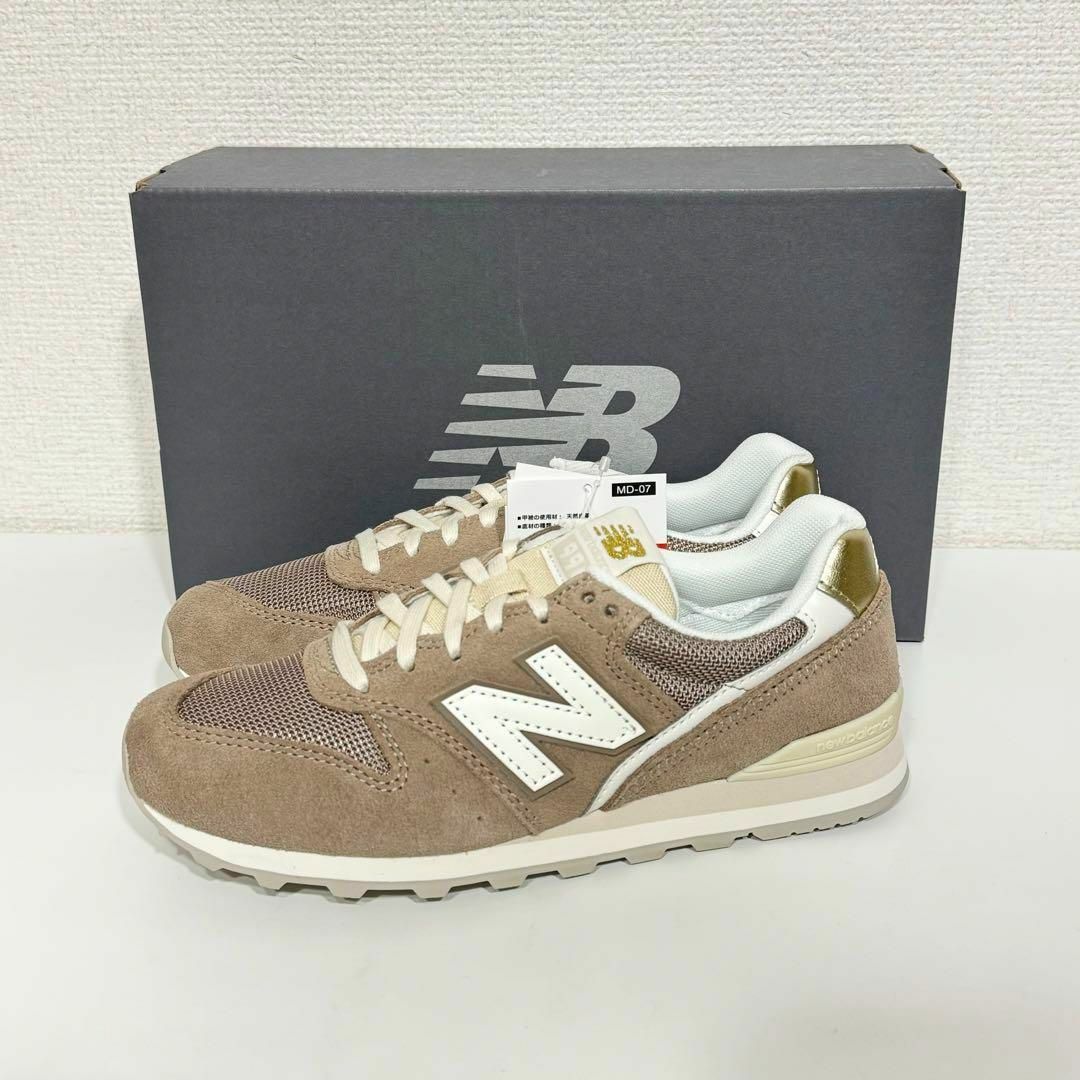 New Balance(ニューバランス)の【新品】 ニューバランス new balance WL996HR2D 24.5 レディースの靴/シューズ(スニーカー)の商品写真