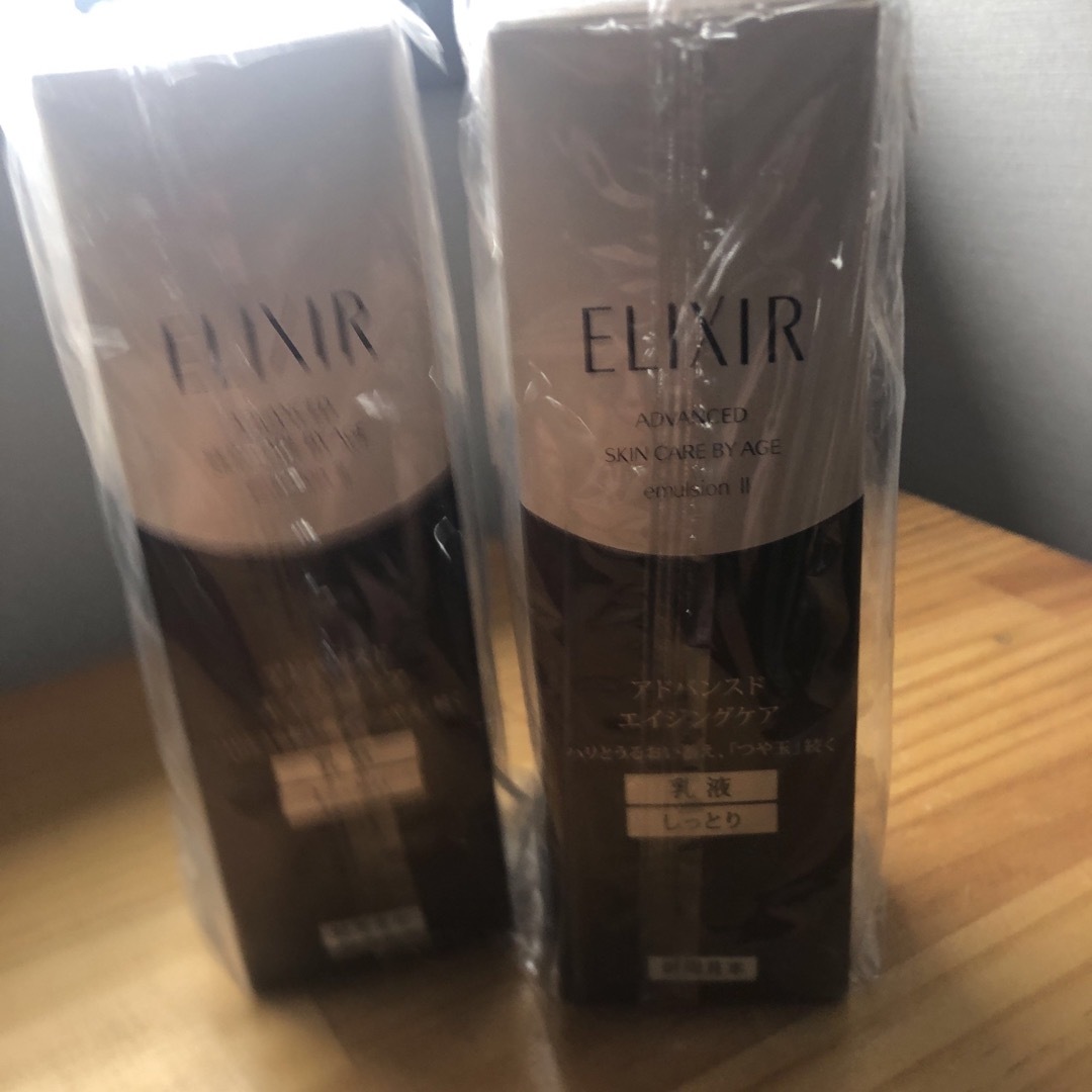 ELIXIR(エリクシール)のエリクシール★アドバンスド化粧水、乳液4本セット コスメ/美容のスキンケア/基礎化粧品(化粧水/ローション)の商品写真