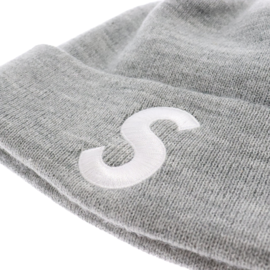 Supreme(シュプリーム)のSUPREME シュプリーム 23AW×NEWERA S Logo Beanie ニューエラ Sロゴ スモールボックスロゴ ビーニー ニットキャップ グレー メンズの帽子(ニット帽/ビーニー)の商品写真