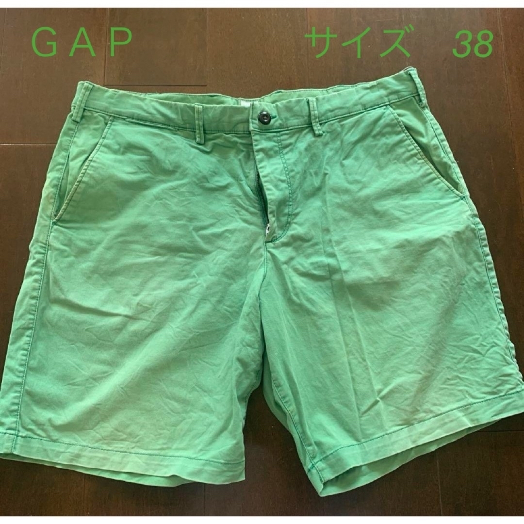 GAP(ギャップ)のGap ハーフパンツ　グリーン　サイズ　38 メンズのパンツ(ショートパンツ)の商品写真