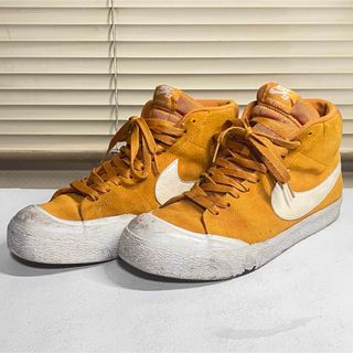 ナイキ(NIKE)のNIKE SB　ナイキ　BLAZER ZOOM MID XT　サーキットオレンジ(スニーカー)