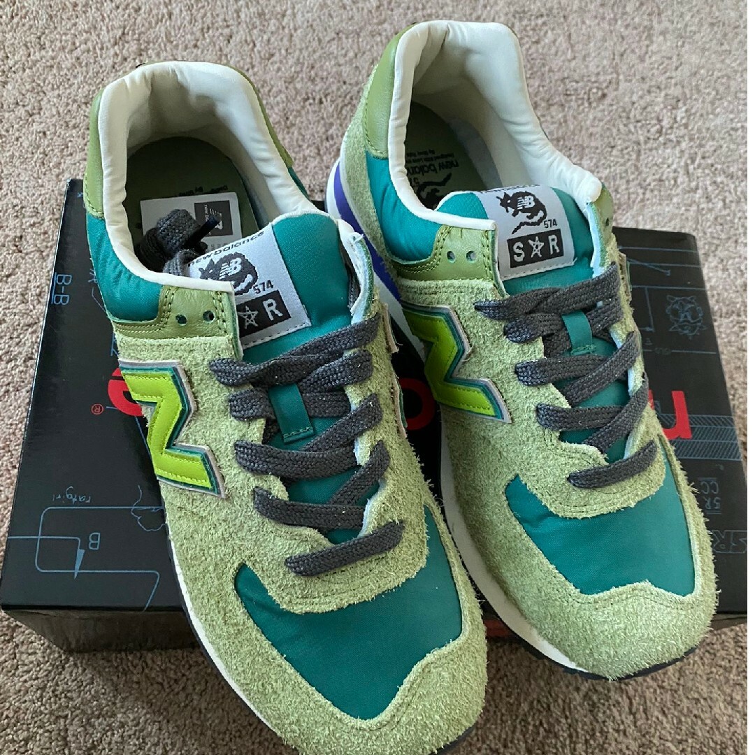 Supreme(シュプリーム)のStray Rats × New Balance ML574 Green メンズの靴/シューズ(スニーカー)の商品写真