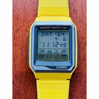 カシオ(CASIO)のカシオ  データバンク インビジブルマシーン タッチパネル　イエロー　電池交換済(腕時計(デジタル))