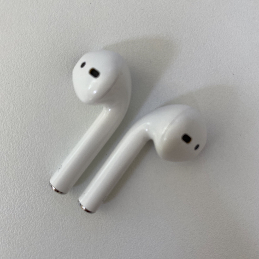 Apple(アップル)のAirPods Pro 第2世代　箱付き スマホ/家電/カメラのスマホアクセサリー(その他)の商品写真