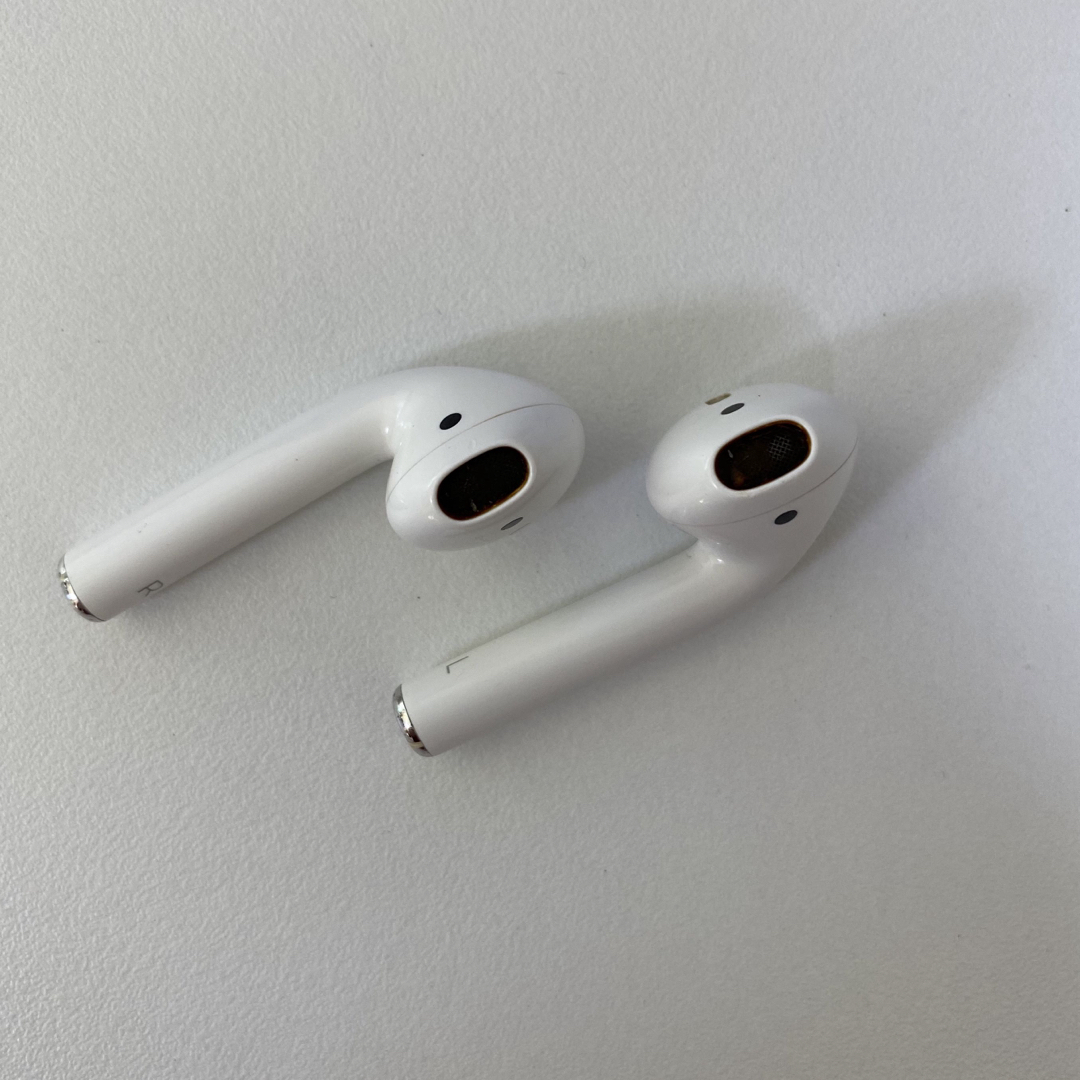 Apple(アップル)のAirPods Pro 第2世代　箱付き スマホ/家電/カメラのスマホアクセサリー(その他)の商品写真