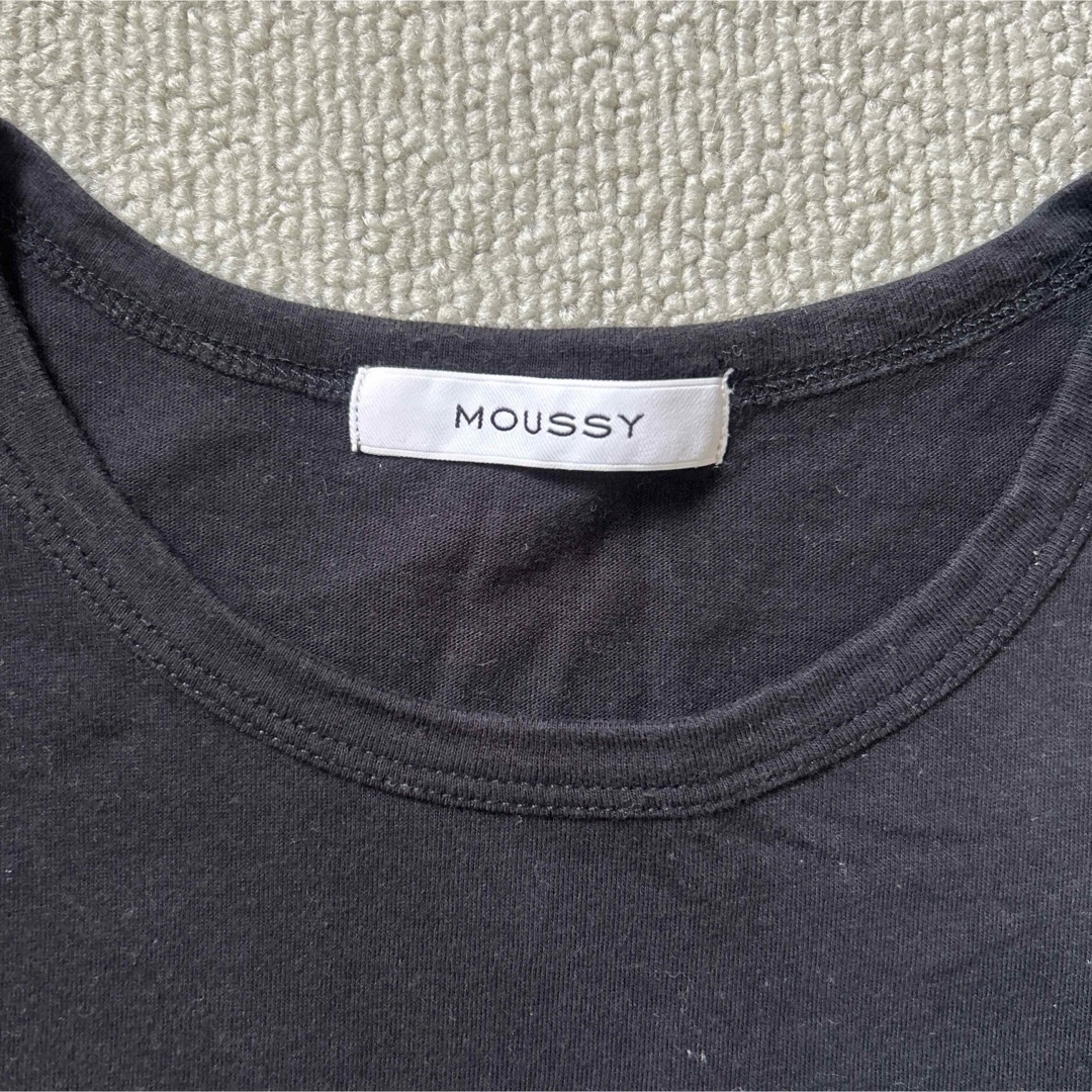 moussy(マウジー)のmoussy マウジー　Tシャツ レディースのトップス(Tシャツ(半袖/袖なし))の商品写真