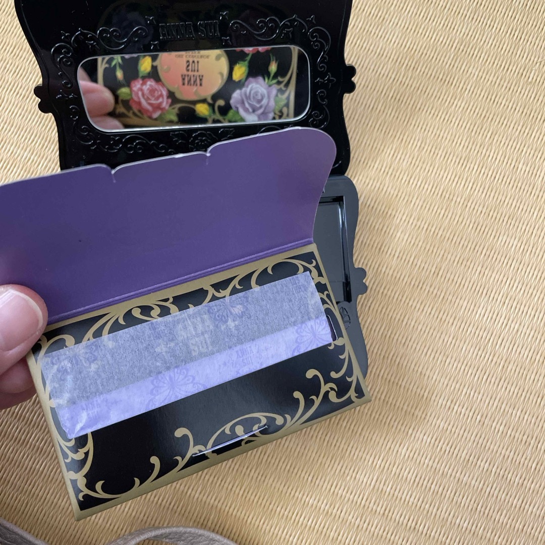 ANNA SUI(アナスイ)のANNA SUIオイルコントロールペーパー コスメ/美容のメイク道具/ケアグッズ(あぶらとり紙)の商品写真