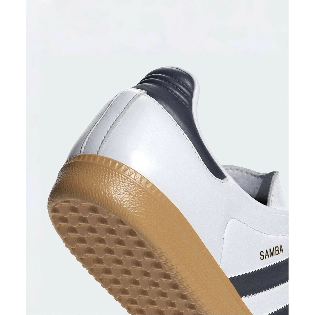 adidas(アディダス)の新品タグ付　SAMBA OG　24cm 国内正規品　サンバ　adidas レディースの靴/シューズ(スニーカー)の商品写真