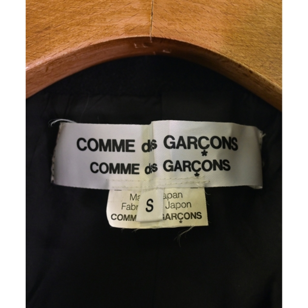 COMME des GARCONS COMME des GARCONS(コムデギャルソンコムデギャルソン)のCOMME des GARCONS COMME des GARCONS 【古着】【中古】 レディースのジャケット/アウター(その他)の商品写真