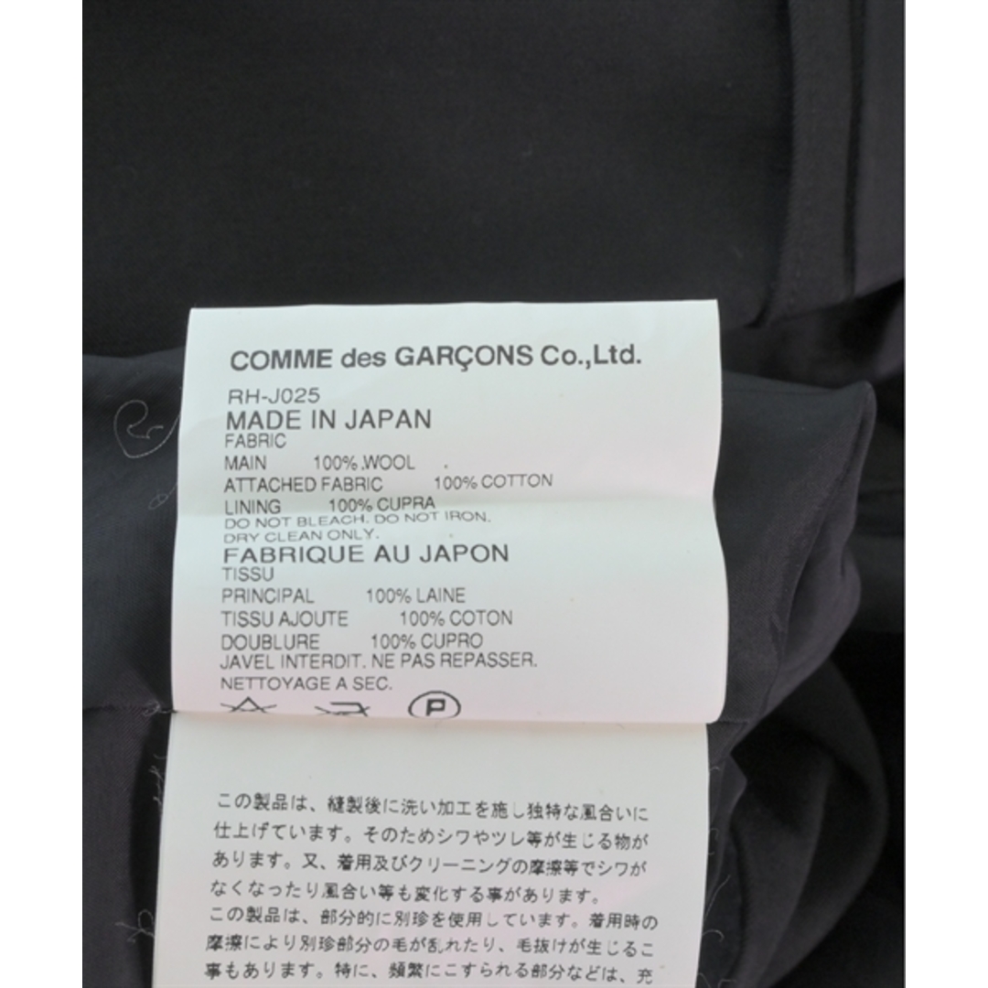 COMME des GARCONS COMME des GARCONS(コムデギャルソンコムデギャルソン)のCOMME des GARCONS COMME des GARCONS 【古着】【中古】 レディースのジャケット/アウター(その他)の商品写真