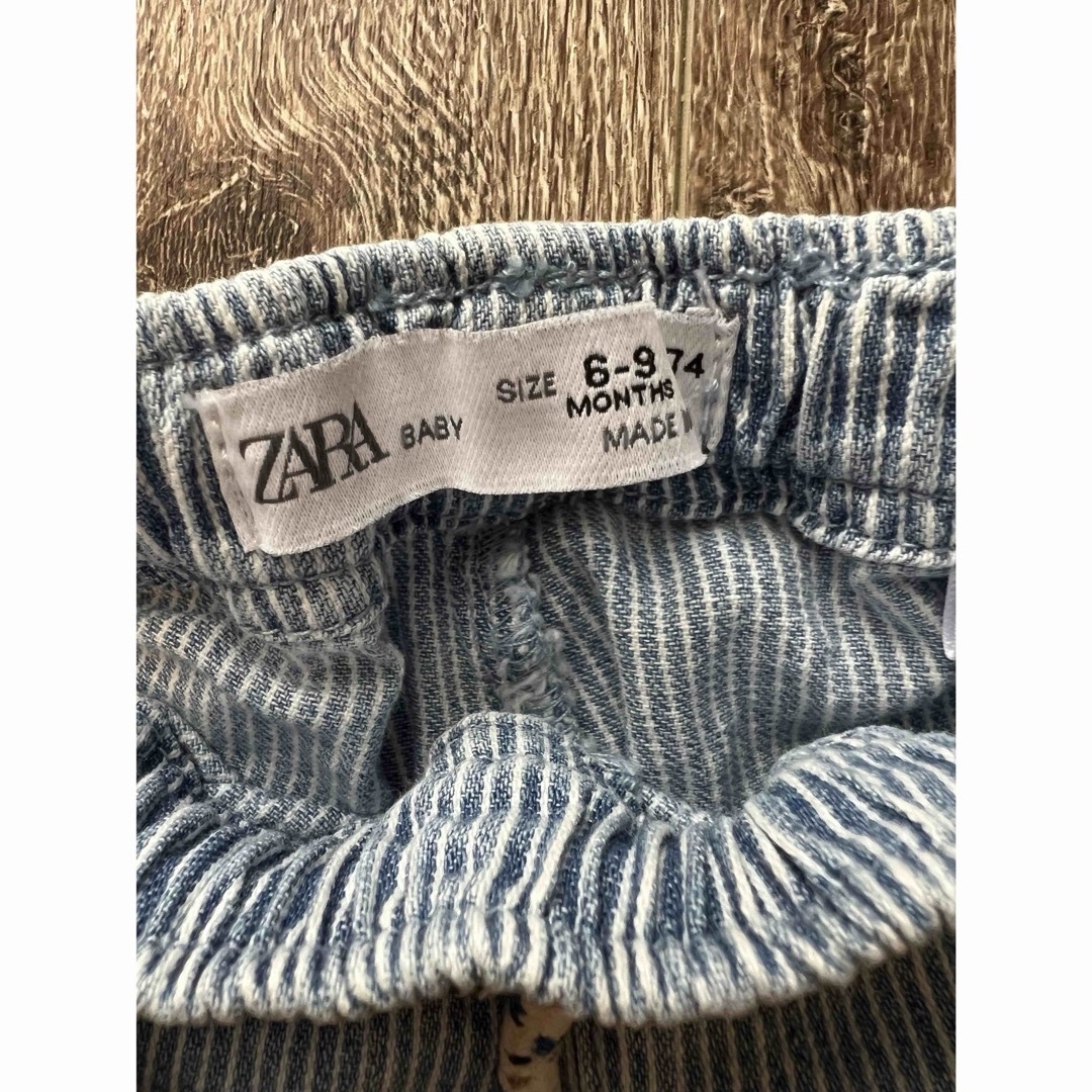 zara babyパンツ&無印Tシャツ キッズ/ベビー/マタニティのキッズ服男の子用(90cm~)(Tシャツ/カットソー)の商品写真