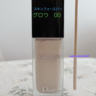 Dior - ディオール　スキンフォーエヴァー フルイド グロウ 00 ファンデーション