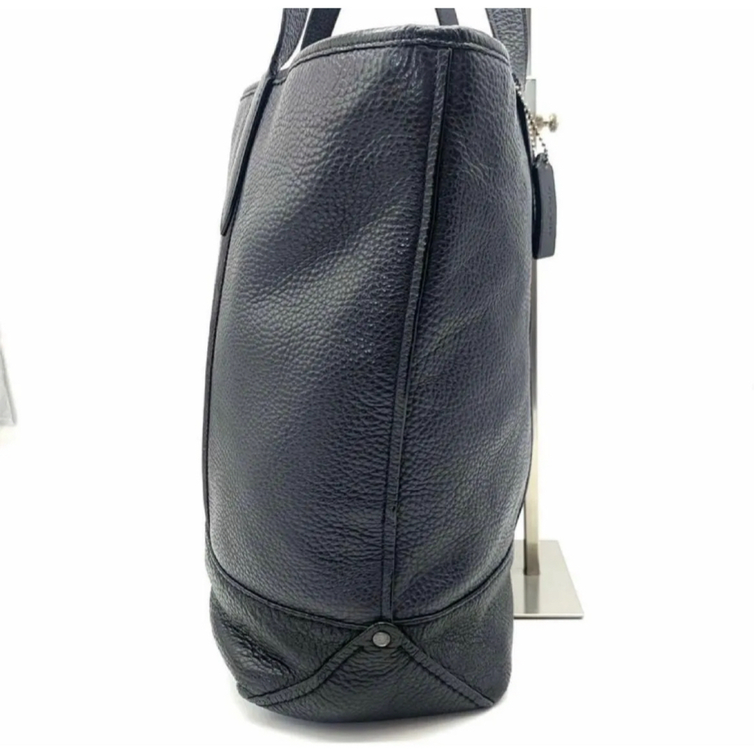 COACH(コーチ)の【美品】COACH　コーチ　レザー　トートバッグ　ビジネスバッグ　肩掛け　大容量 メンズのバッグ(トートバッグ)の商品写真