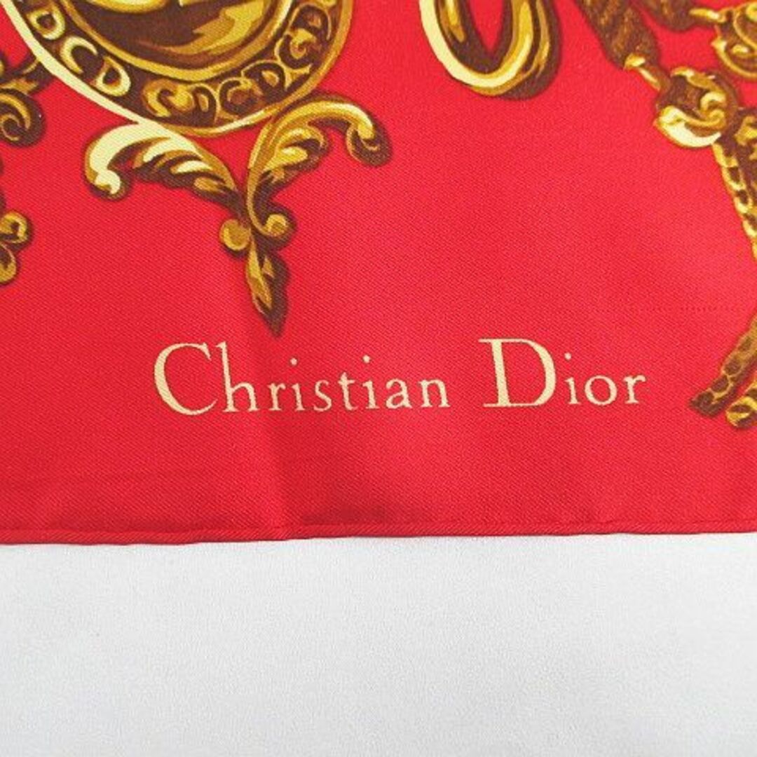 Christian Dior(クリスチャンディオール)のChristian Dior 大判スカーフ 赤系 レッド 絹 シルク ロゴ レディースのファッション小物(バンダナ/スカーフ)の商品写真