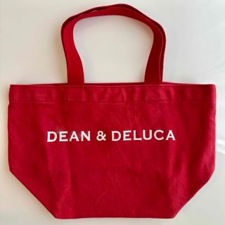 ディーンアンドデルーカ(DEAN & DELUCA)のDEAN&DELUCAトートバッグSサイズ赤Red(トートバッグ)